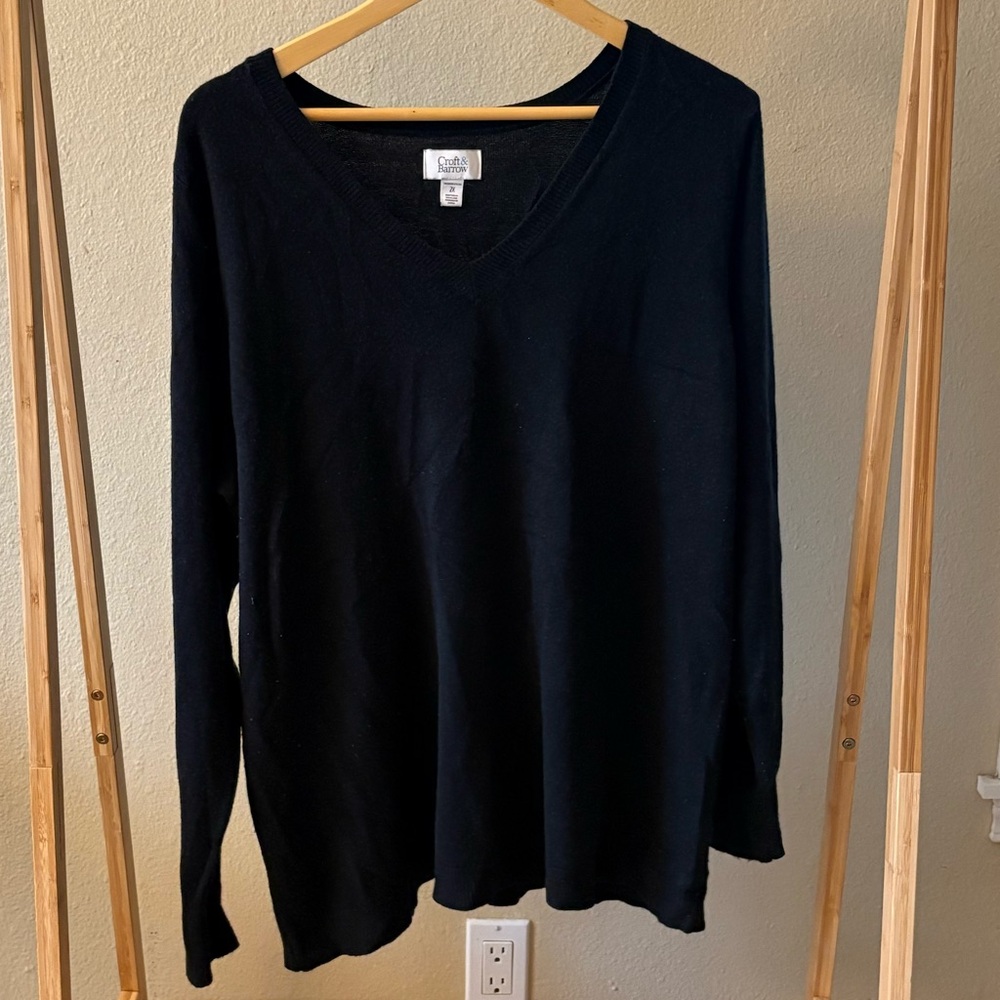 Croft & Barrow | Black V-Neck Sweater | 2X Plus